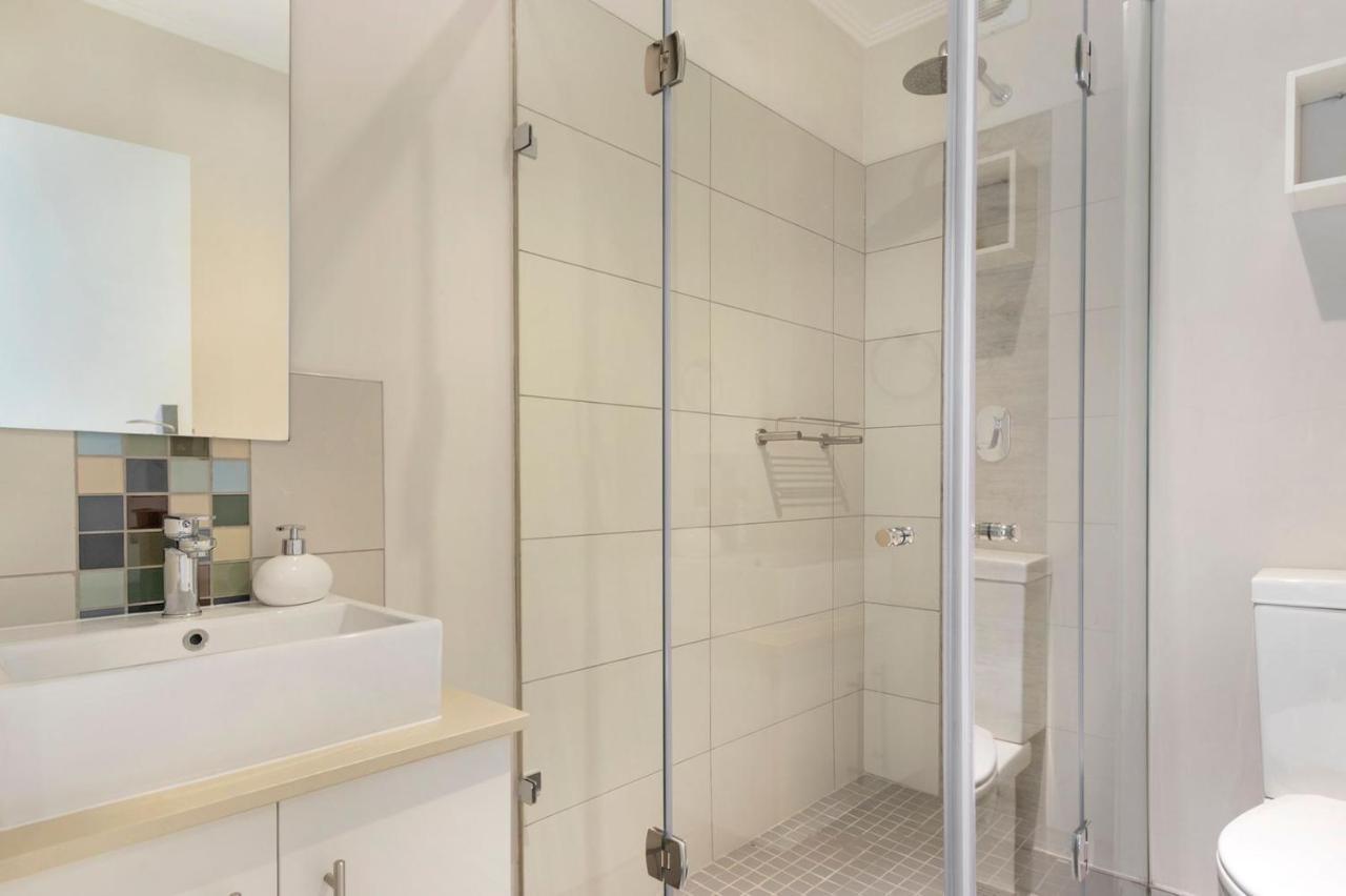 Apartment 1 Bedroom Unit At Apex