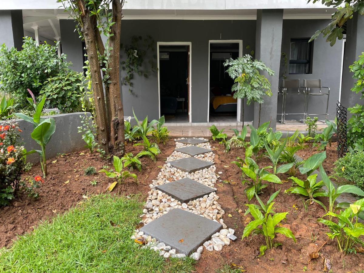 Marion lều Johannesburg