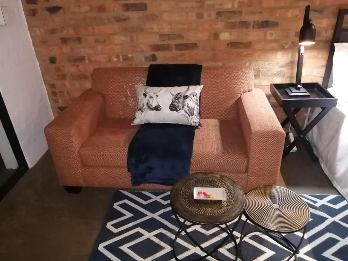 Maboneng Spacious Modern Apartment