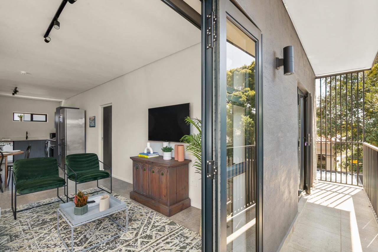 Hyde Park House