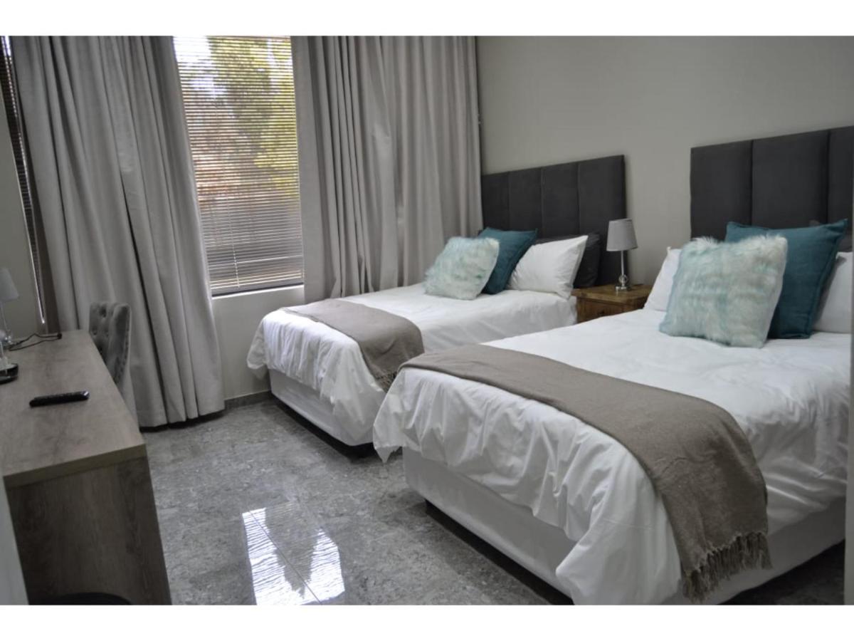 Furaha Guest Nhà khách Johannesburg