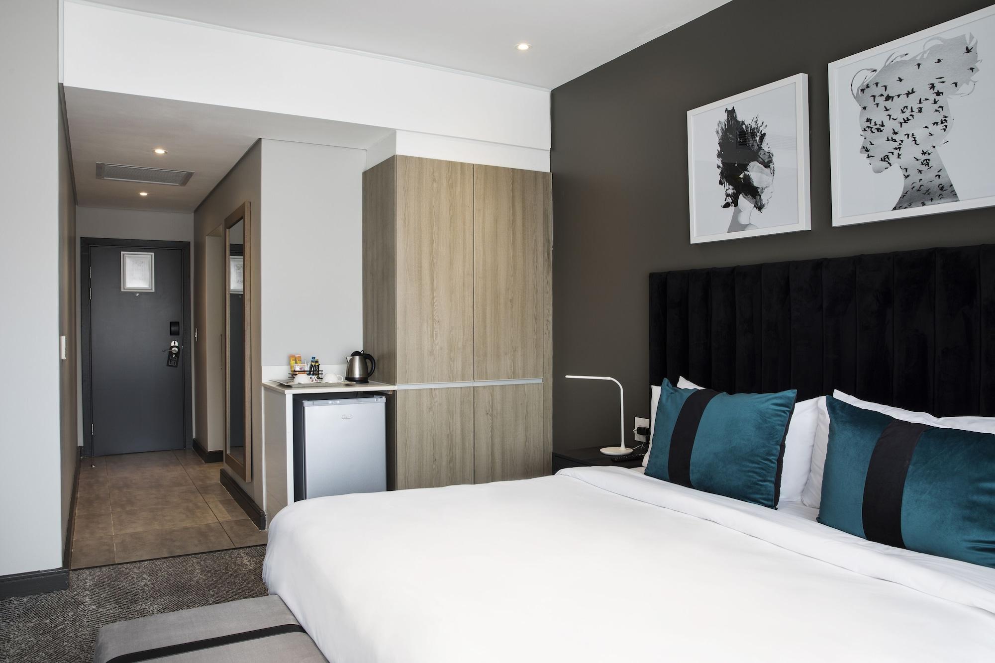 Hotel The Capital Empire