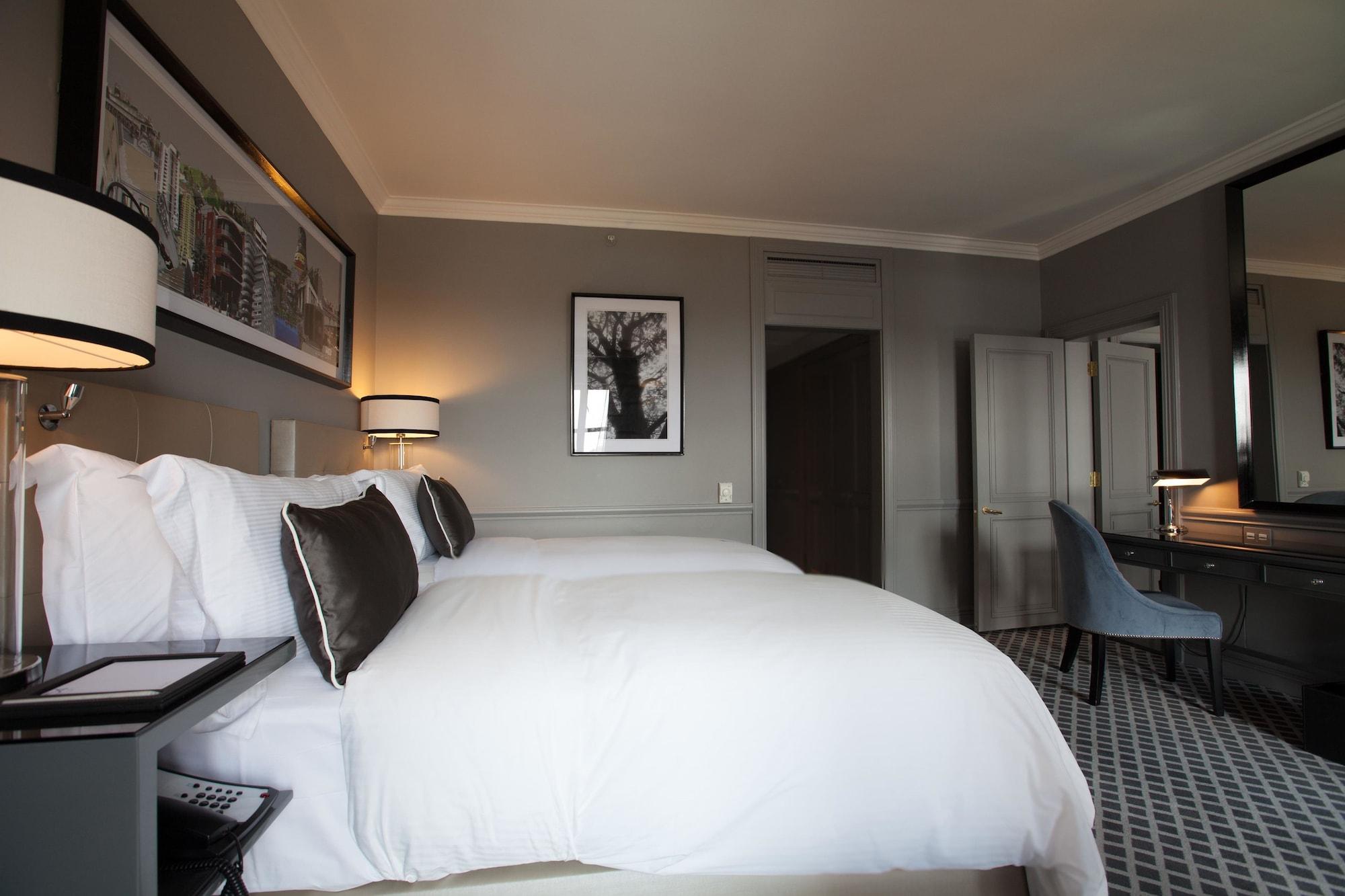 54 On Bath, Rosebank