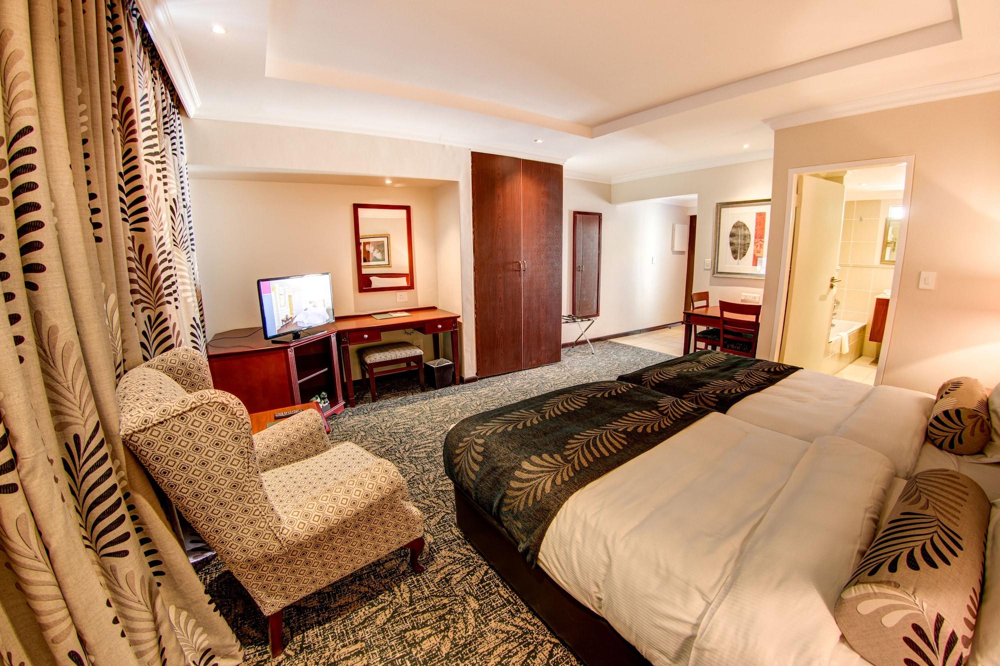 Courtyard Sandton 4*