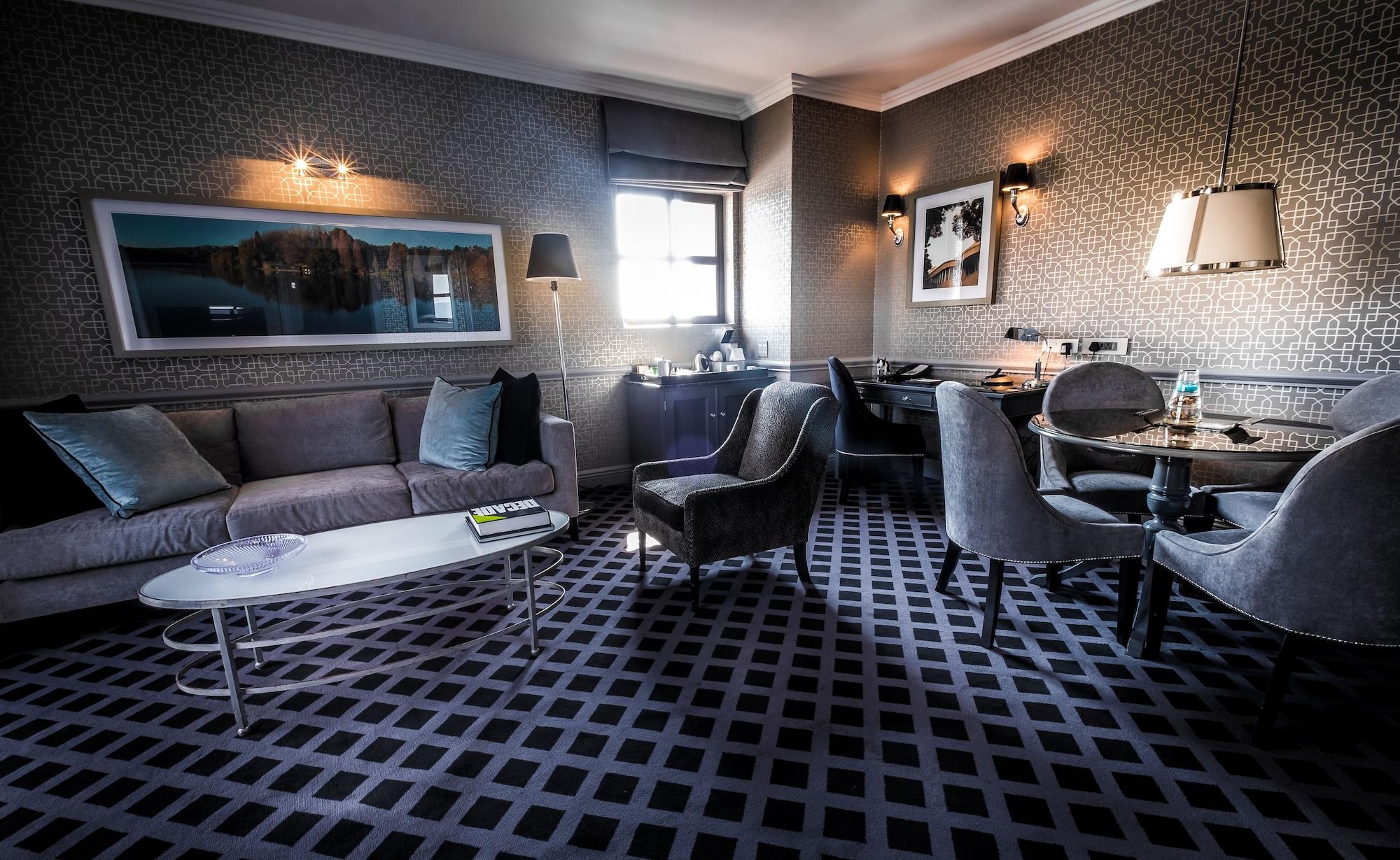 54 On Bath, Rosebank Khách sạn