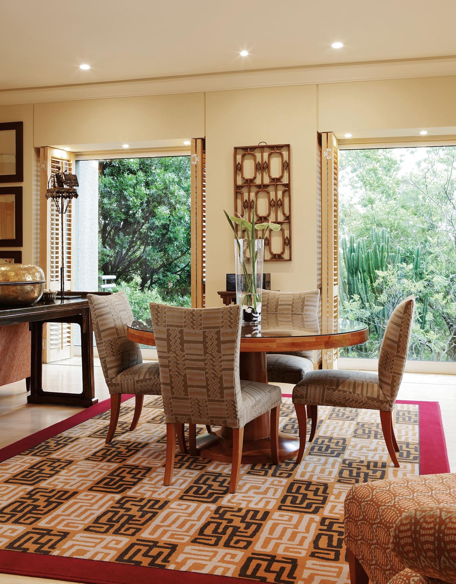 Saxon Hotel, & Hotel 5*