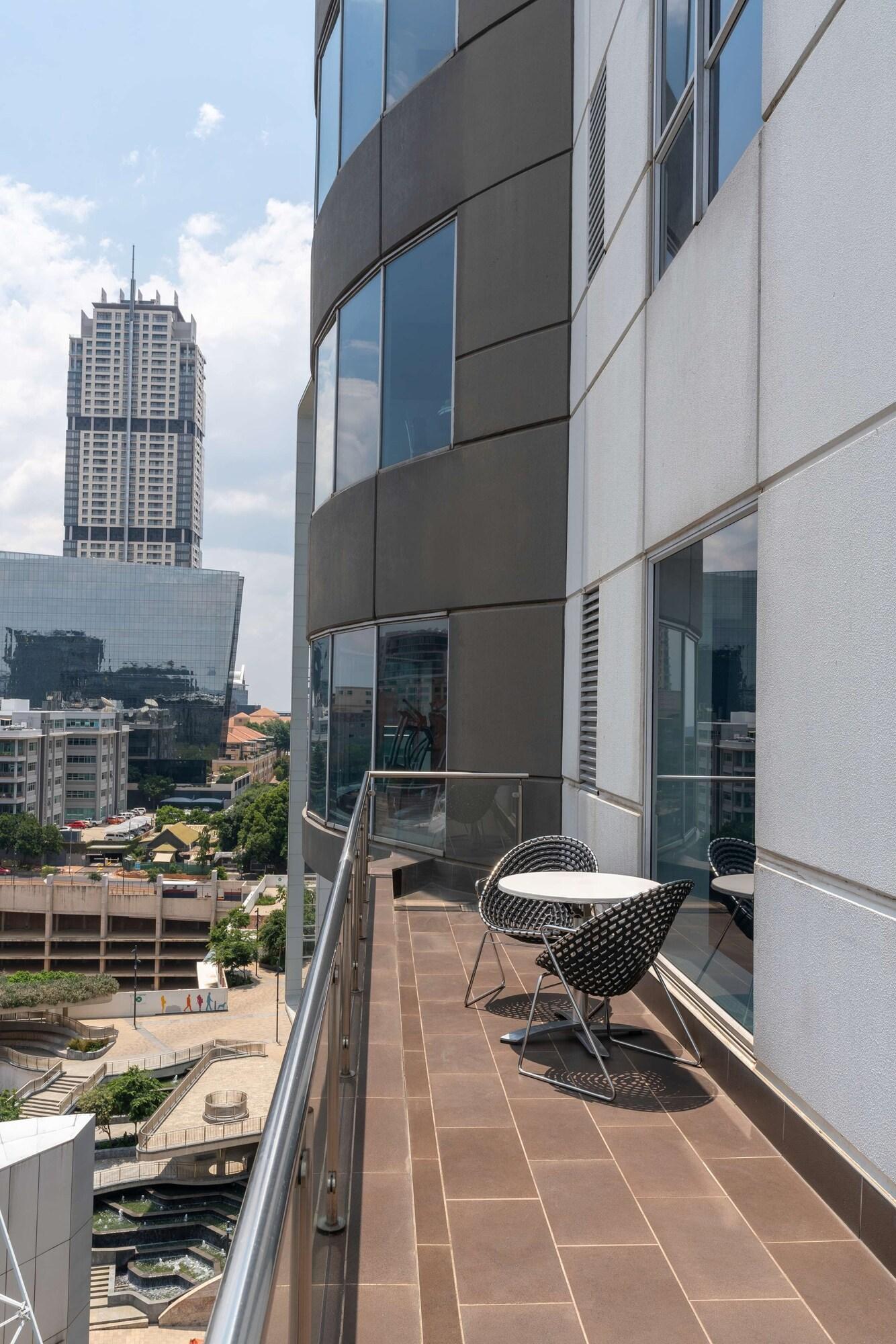 Radisson Blu Gautrain Hotel, Sandton