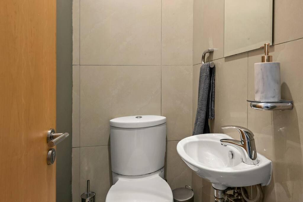 Hydro Park Sandton Executive * Johannesburg