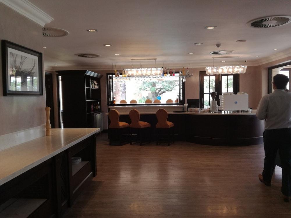 Southern Sun Katherine Street Hotel 4*