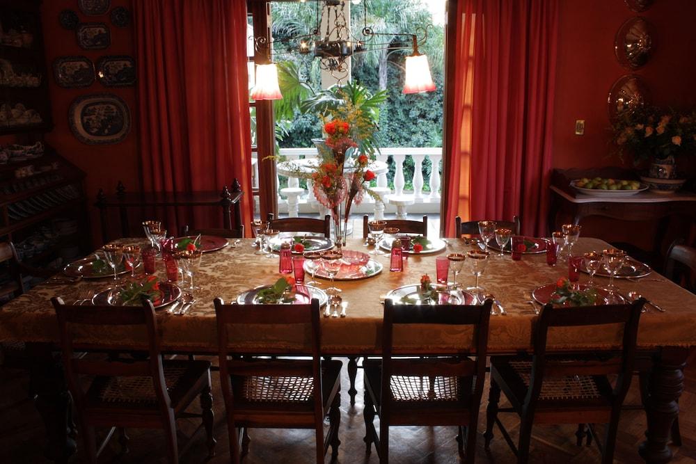 Northcliff Manor