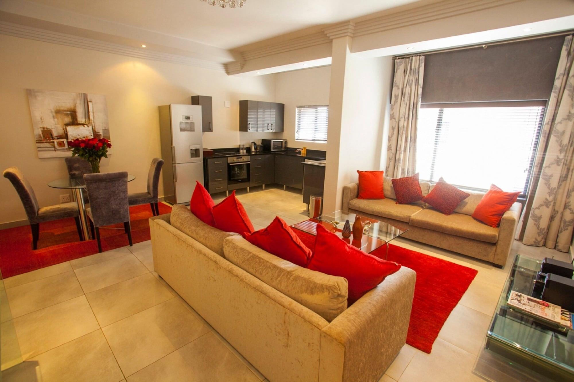 Khách sạn Moyal 4*