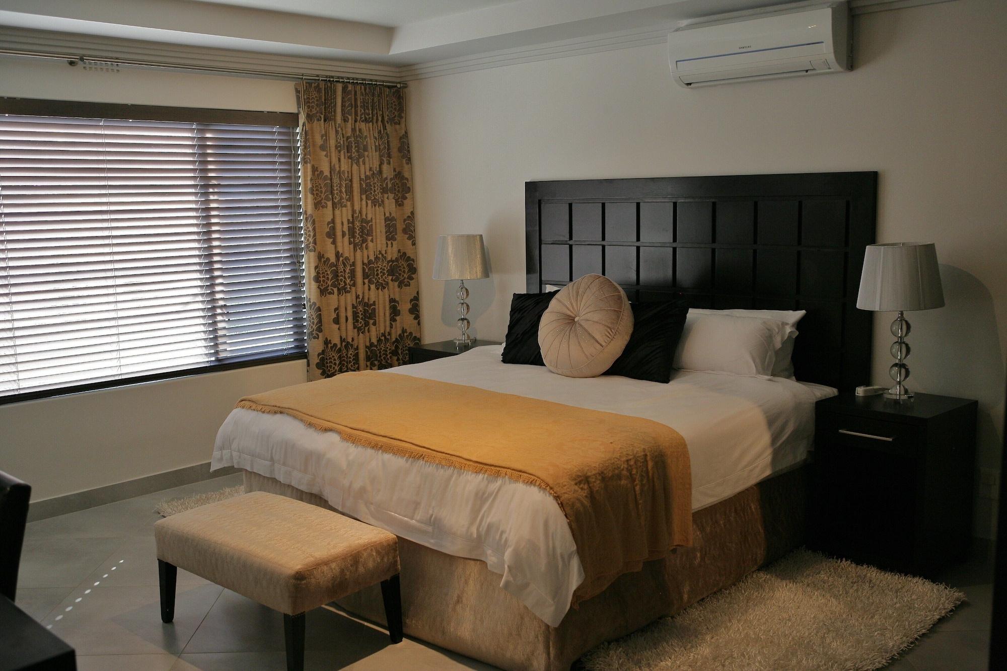 Moyal 4* Johannesburg