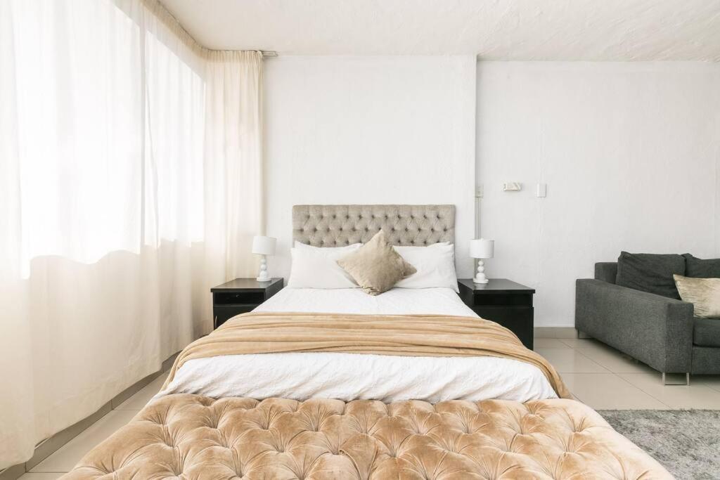& Out Sandton Park 4* Johannesburg