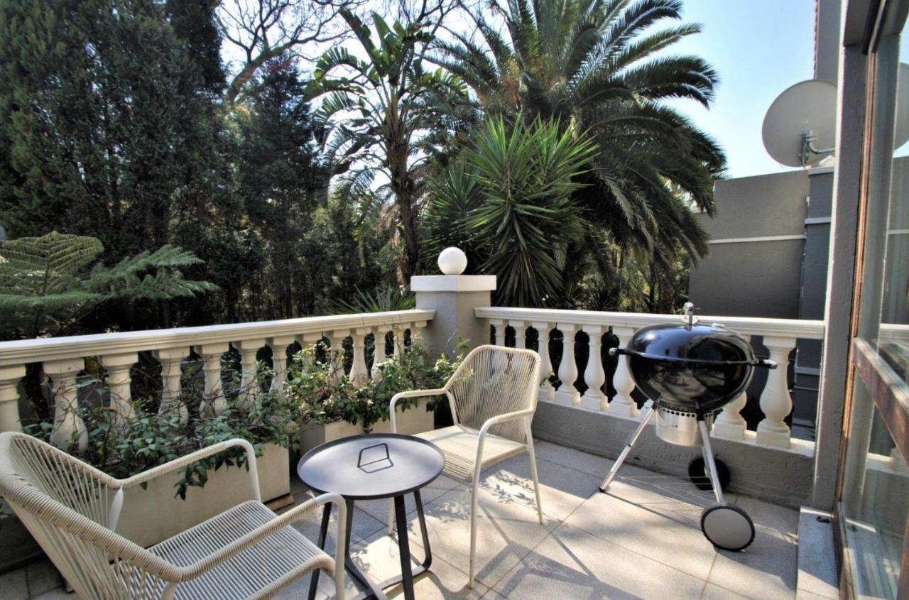 Via Veneto Melrose Arch