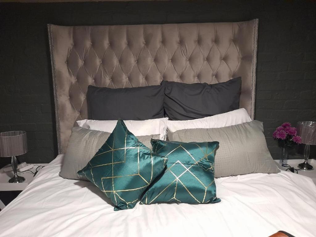 Apartment The Independent Traveler Johannesburg