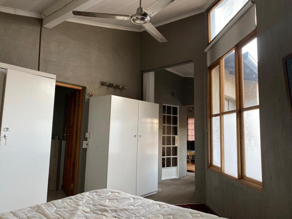 Terrace House Rivonia