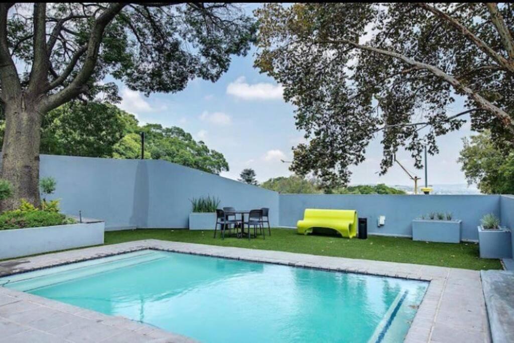 Stylish Dante's 1-bedroom Free Wifi & Cinema *