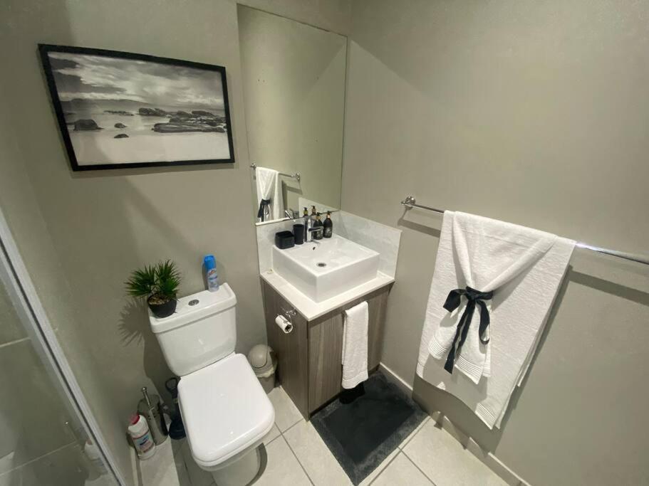 Stylish Dante's 1-bedroom Free Wifi & Cinema *