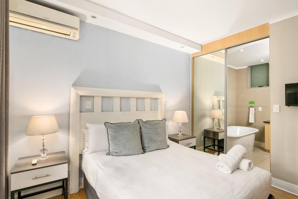 Hydro Park - 2 Bedroom Apartment Johannesburg