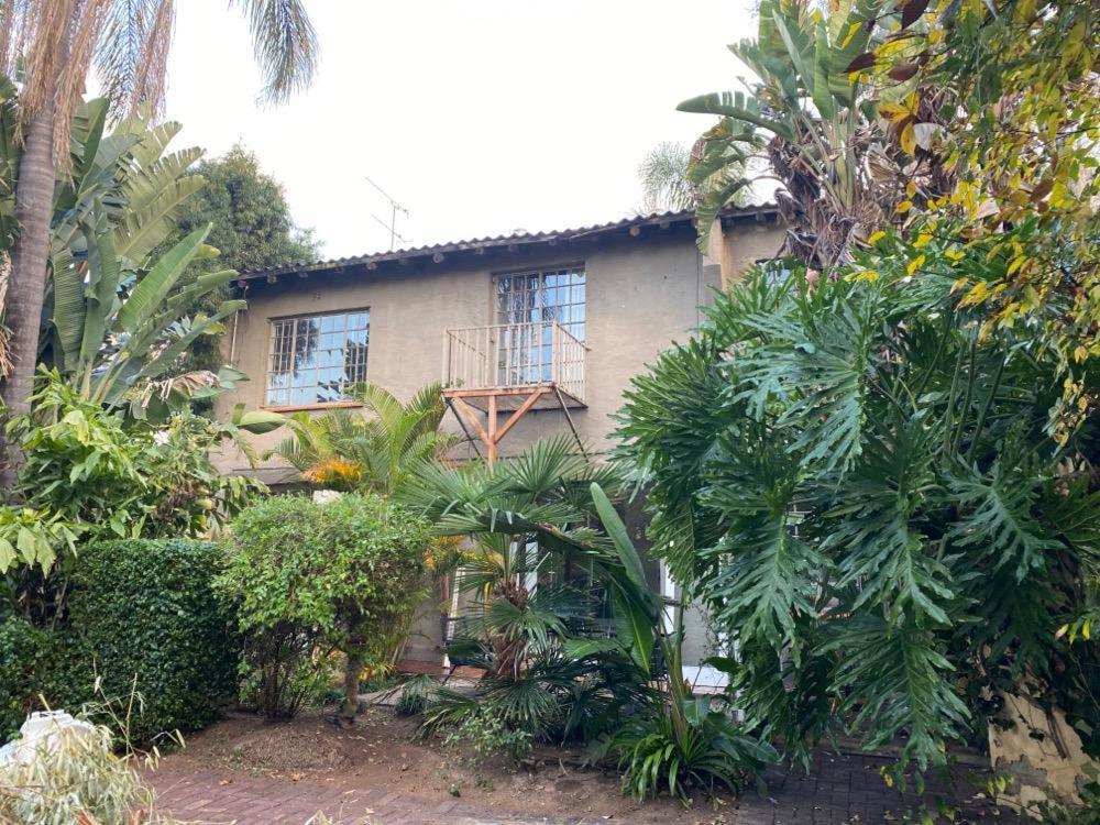 Terrace House Rivonia