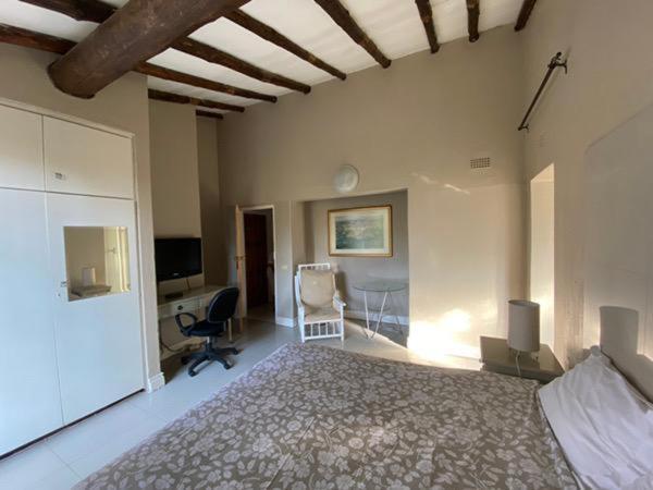 Guest house Terrace House Rivonia *