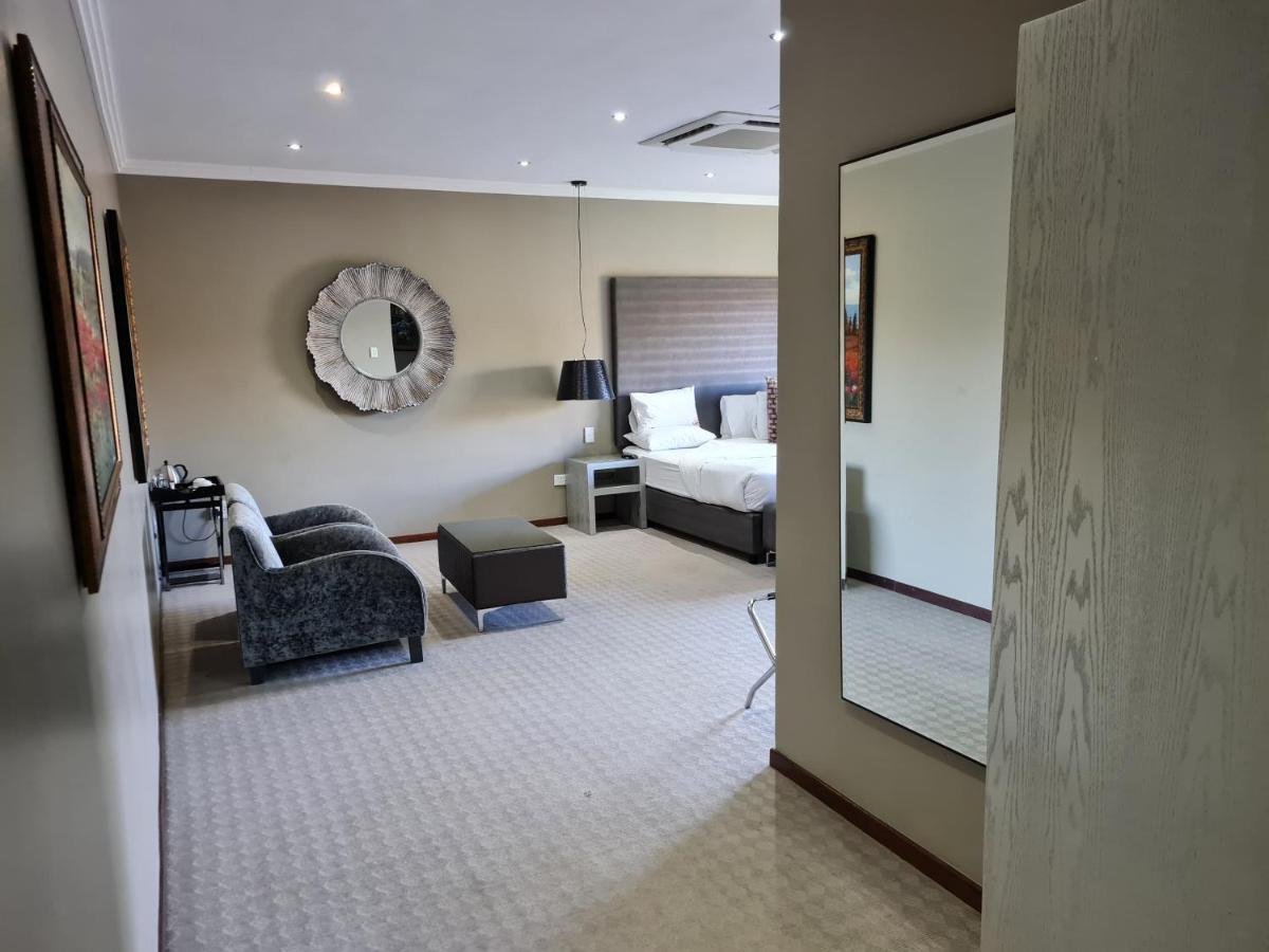 Khách sạn St Andrews And Johannesburg