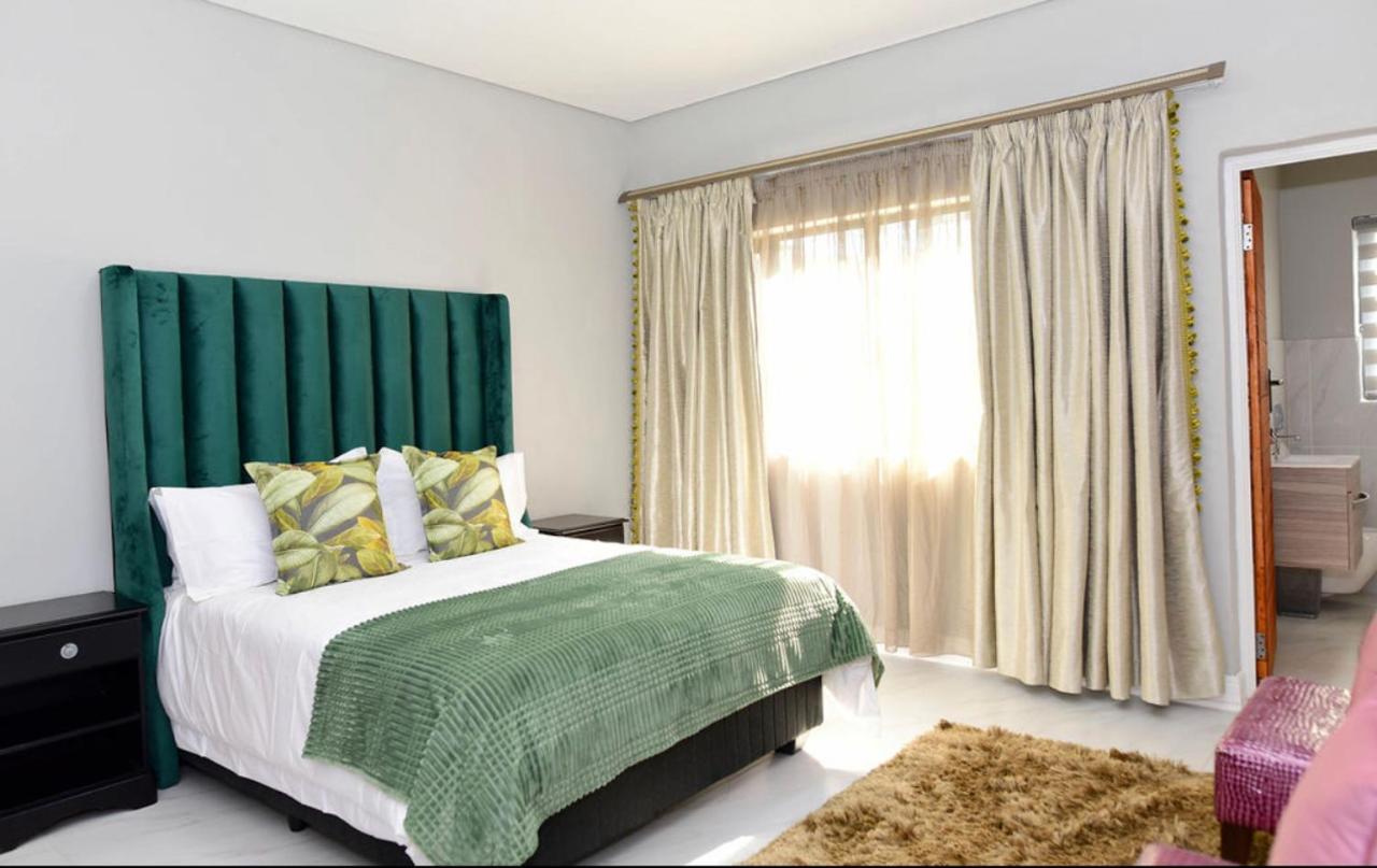 Guest house Olive Boutique And *