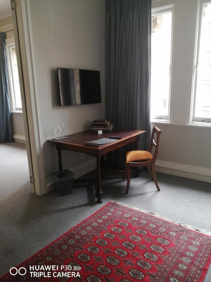 Rand Club Hotel 5*
