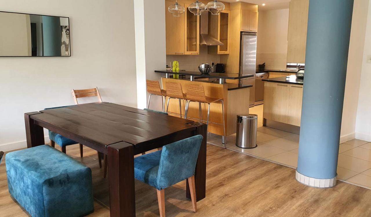 Zuri Residences At Degrees Căn hộ *