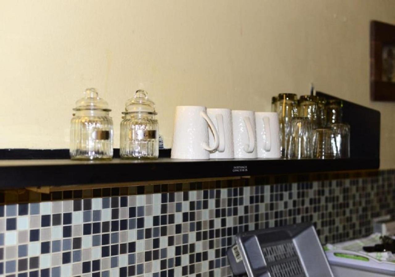 Crystal Maboneng 533 Bed & Breakfast *