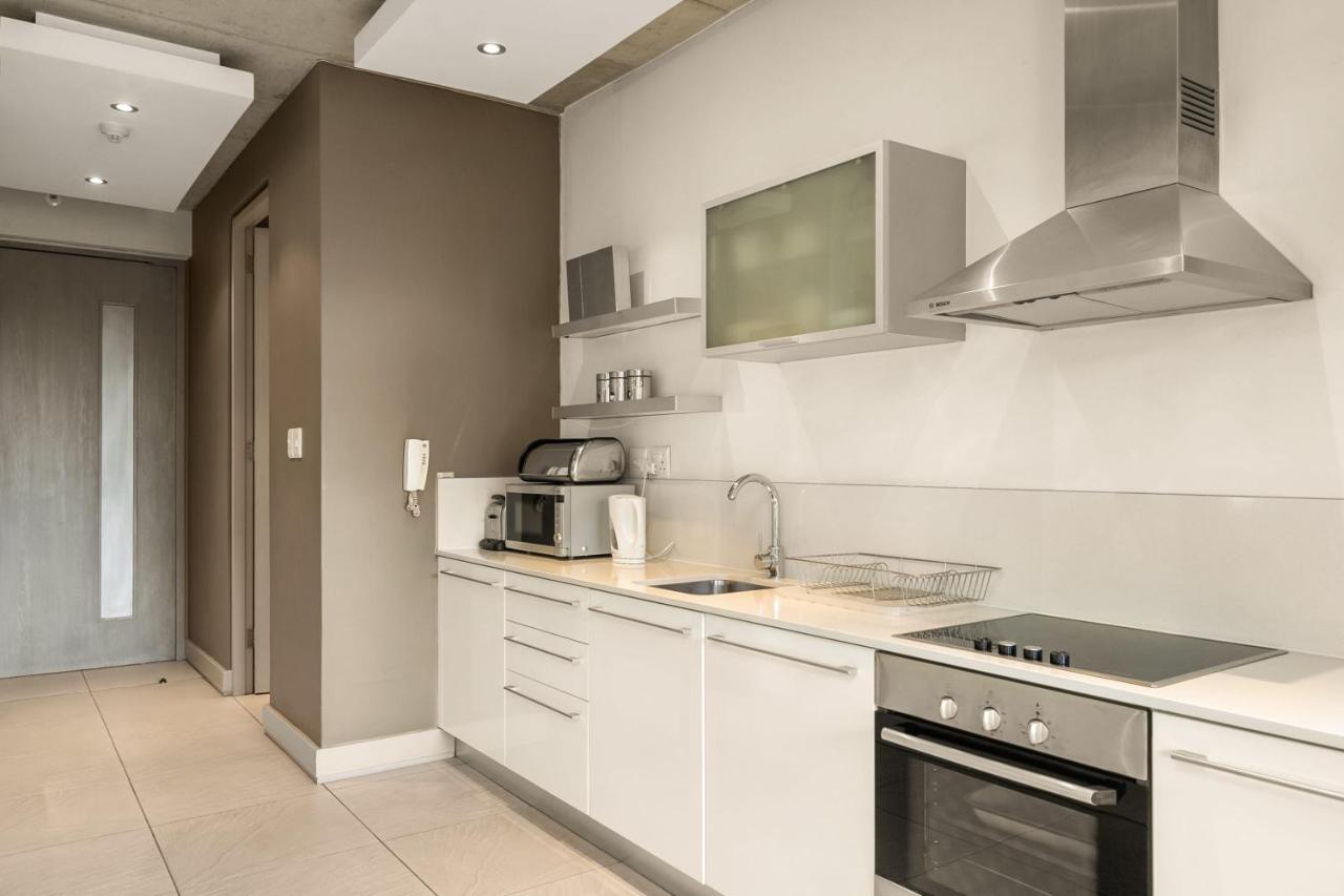 Melrose Arch Luxury - With Generator
