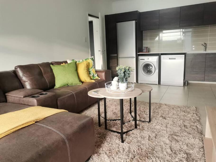 Căn hộ Bryanston One Bed