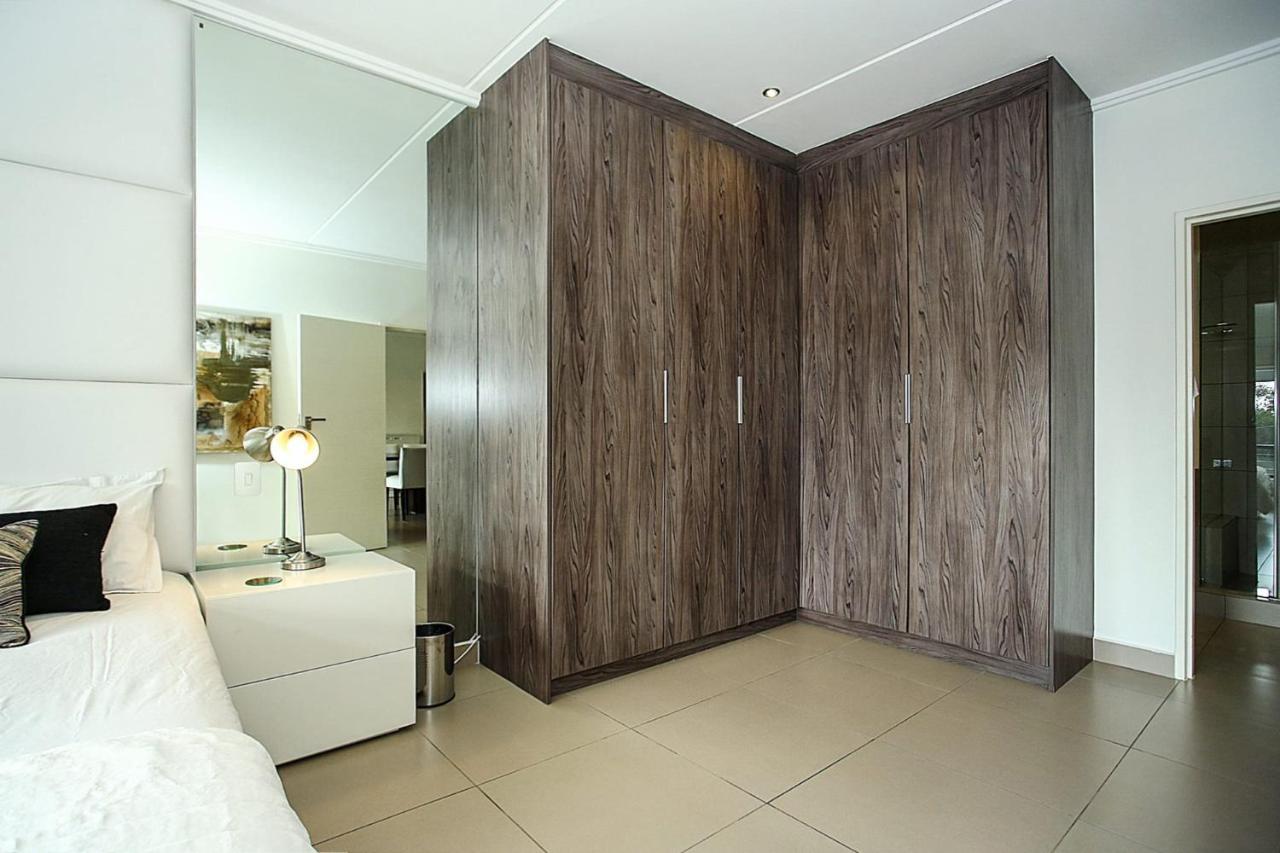 The Odyssey Lifestyle Complex Morningside - 2 Br *