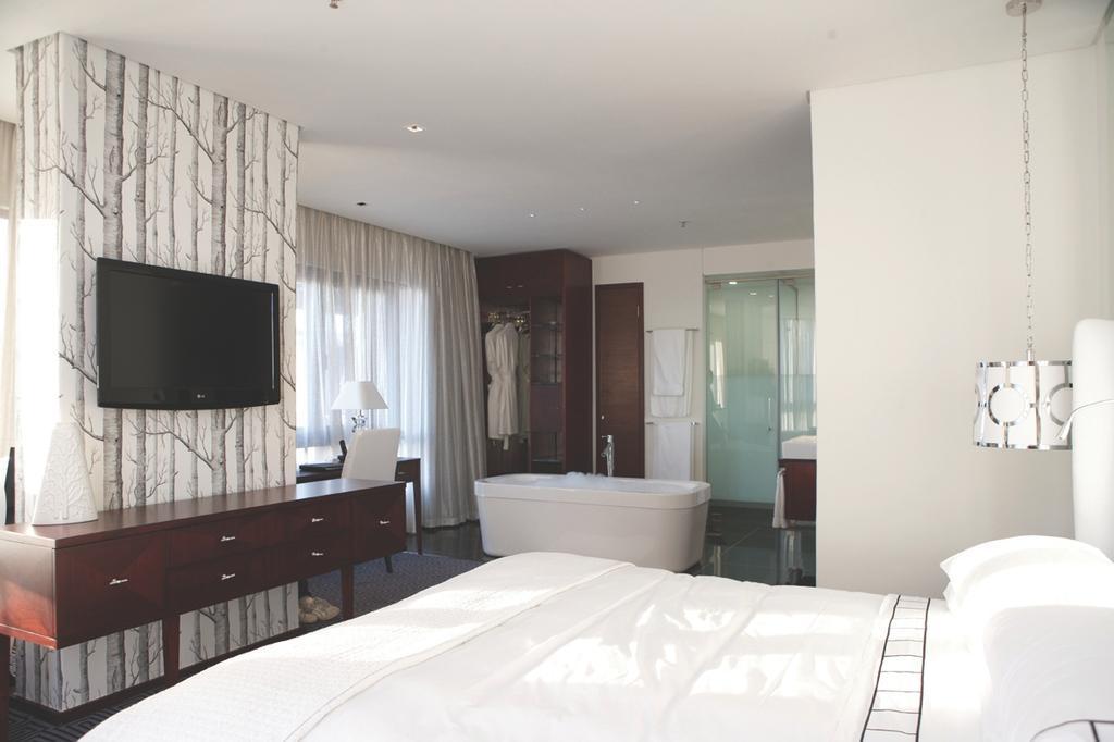 Davinci On Nelson Mandela Square Hotel