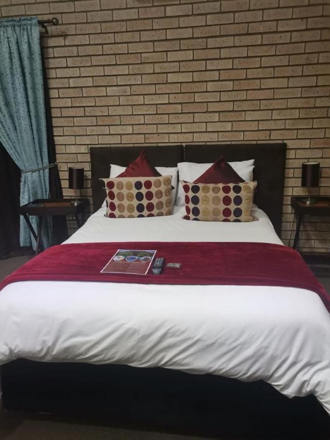 Nhà khách 76 Darwin Johannesburg
