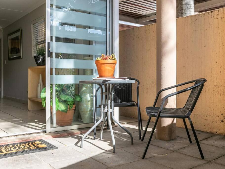 Rad Stays 28 Madison Palms Apartment Johannesburg