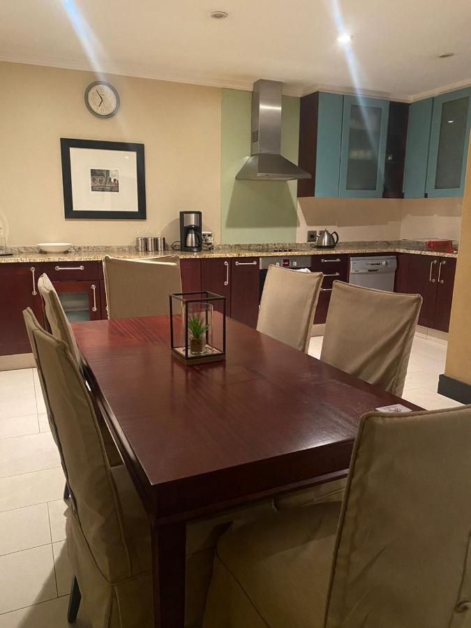 Luxury In Raphael Apartment Johannesburg