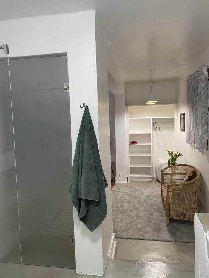 Spacious, Light-filled On 4th Gasthof *
