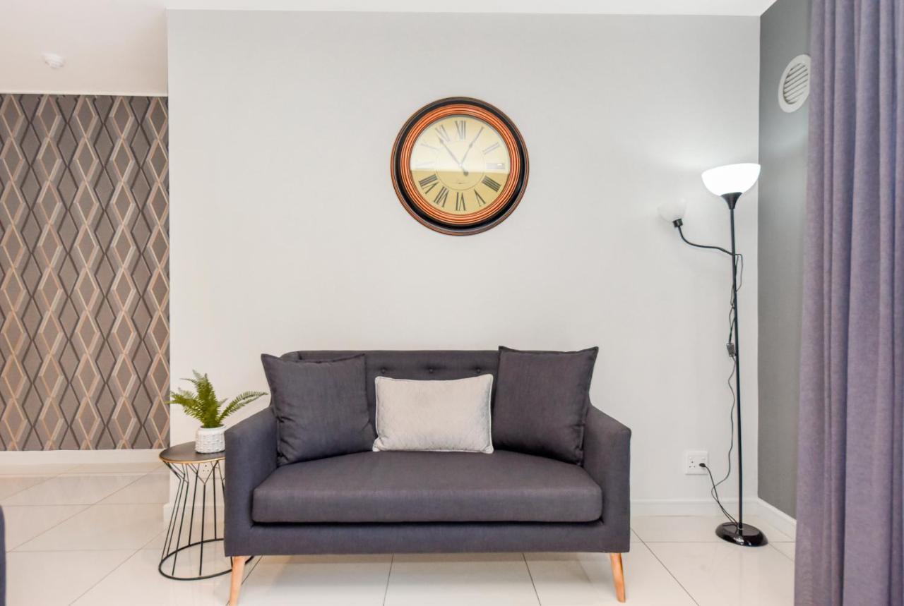 Apartment Easy - The Median Rosebank Johannesburg