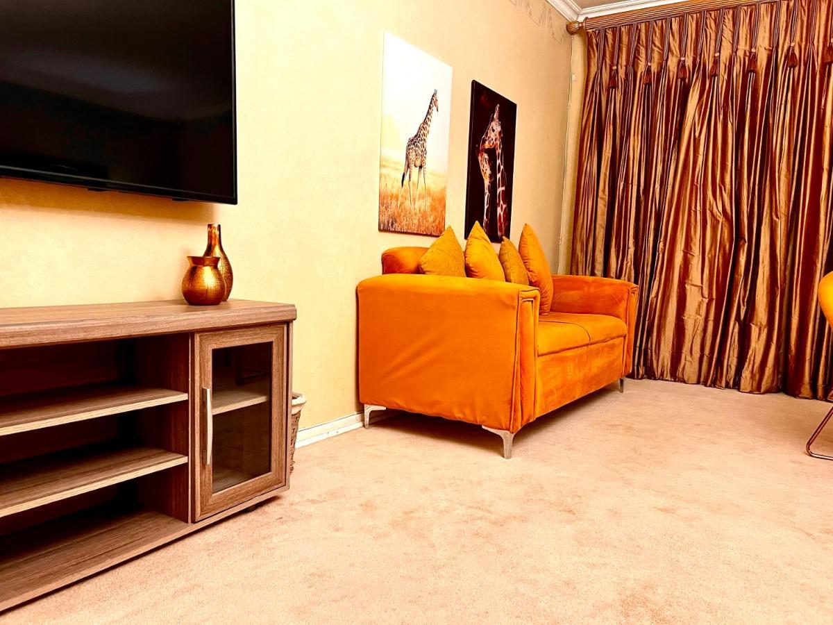 27a On Angus Guest house 4*