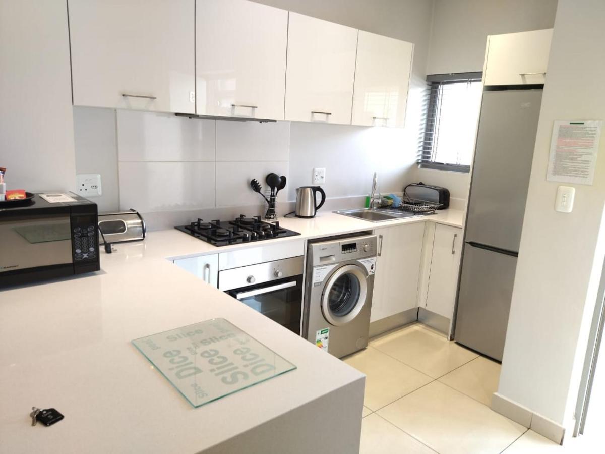 Daisy Place Apartment *