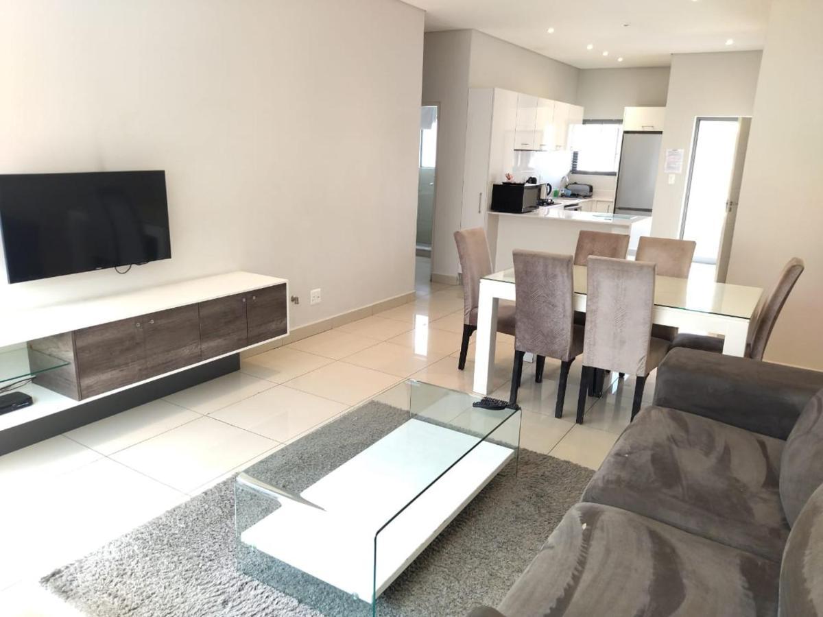 Daisy Place Apartment *
