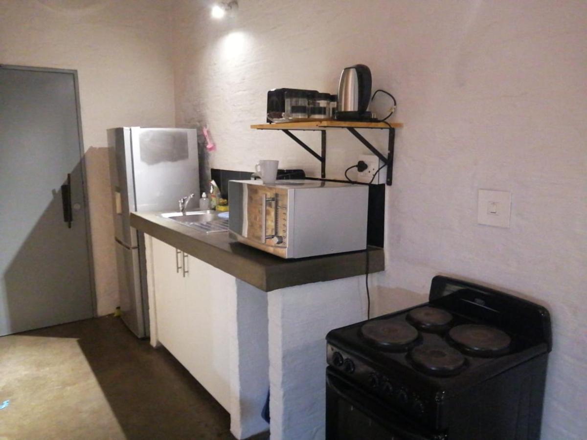 Maboneng Spacious Modern Apartment