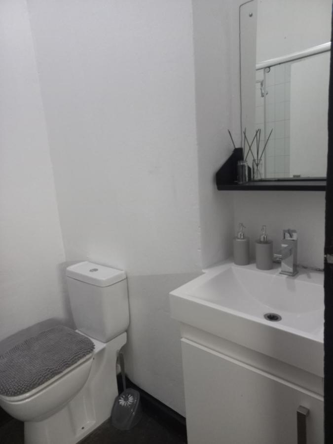 Apartment Modern In Maboneng, *
