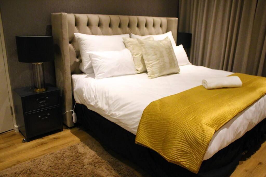 In Sandton, Masinginta Towers * Johannesburg