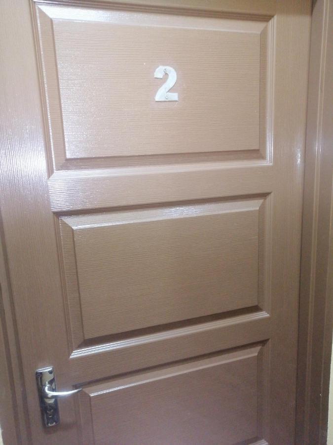 Hisandhers Guest house *