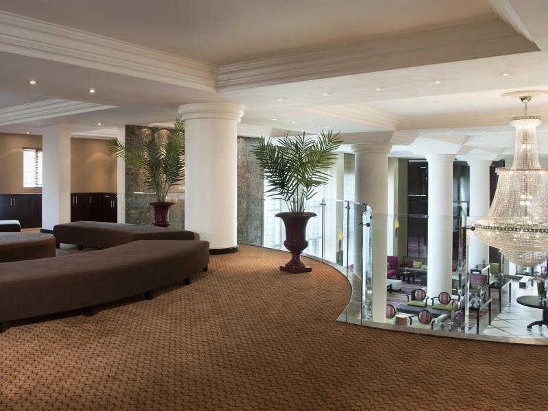 Southern Sun Sandton Khách sạn