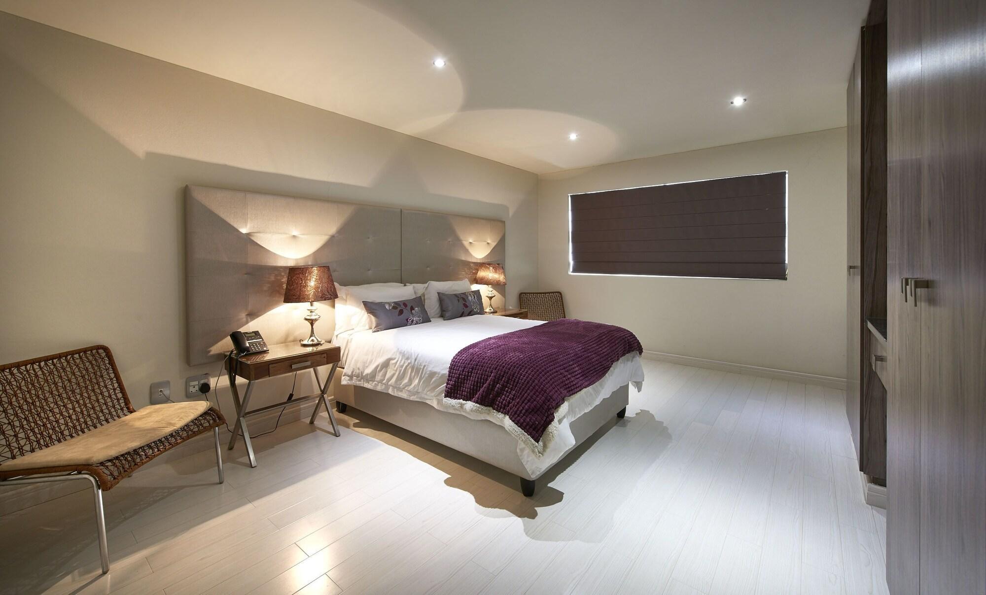 Dynasty Forest Sandown Self Catering Hotel 4*