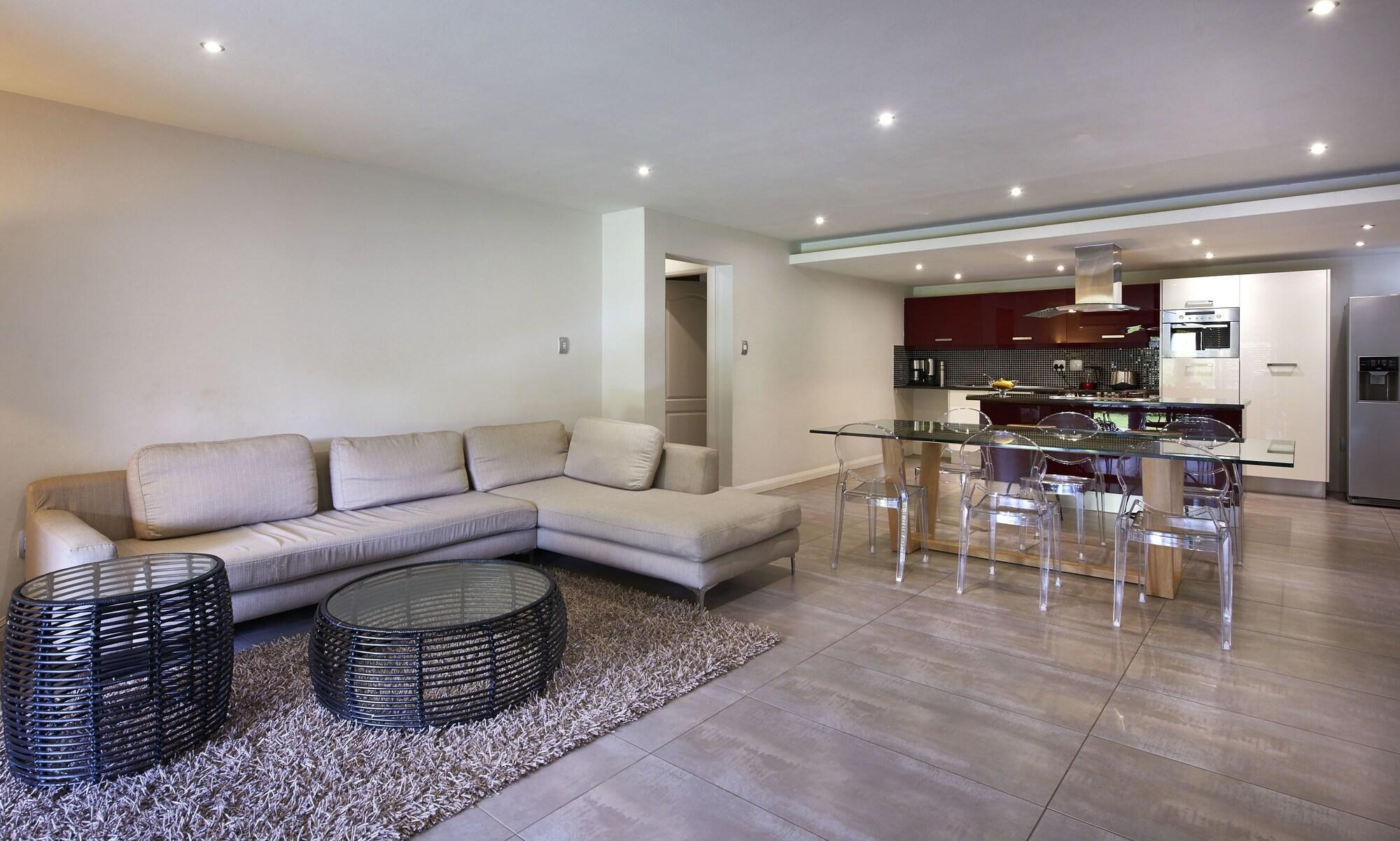 Hotel Dynasty Forest Sandown Self Catering 4*