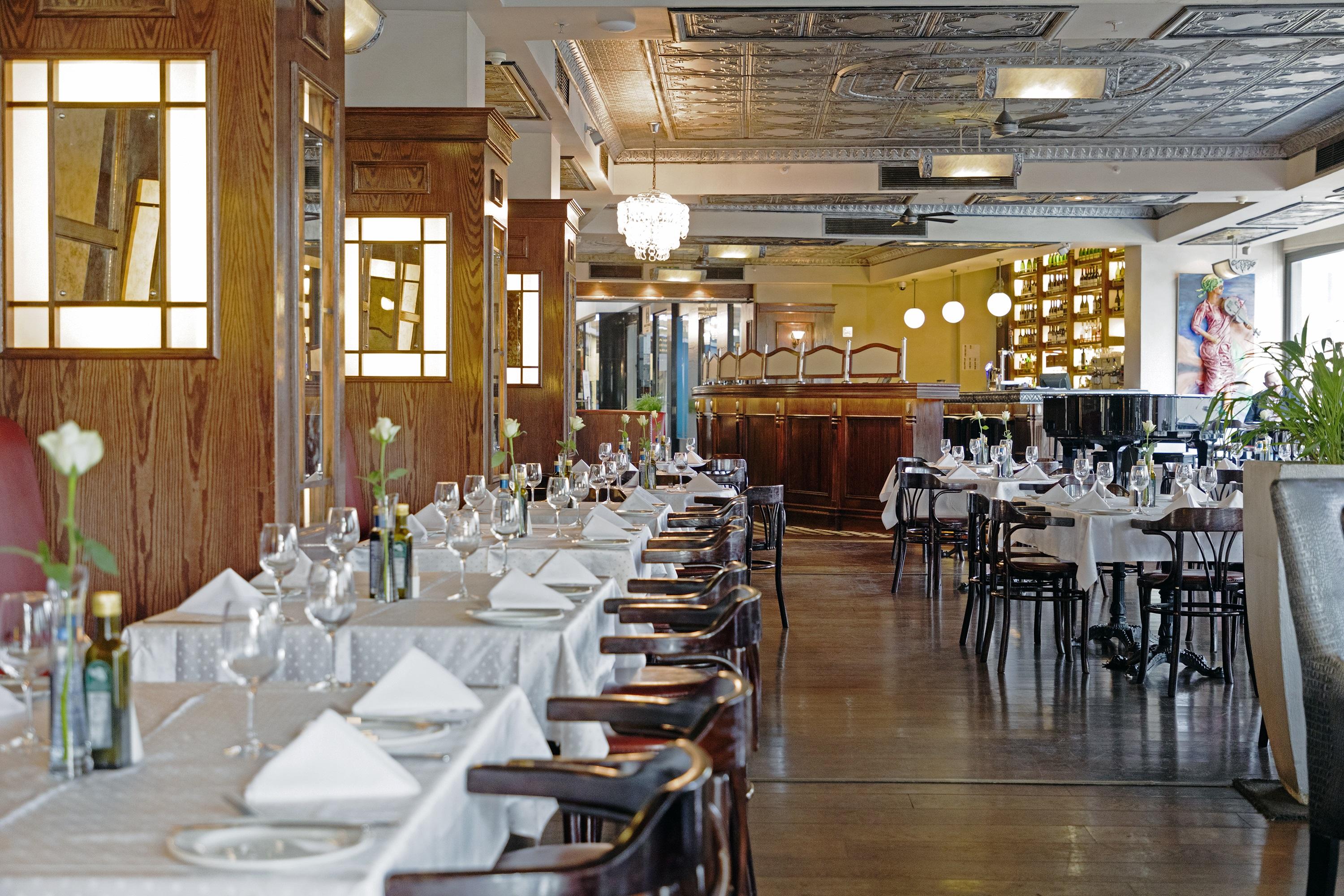 Davinci On Nelson Mandela Square 5*